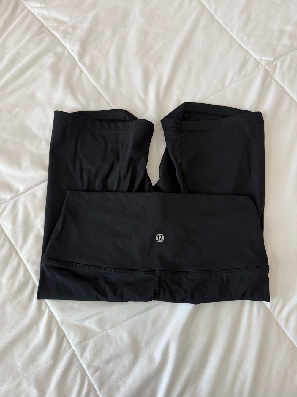 Lululemon Black Align 7inch Shorts